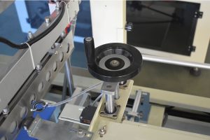 Panou de operare al masinii automate de ambalat in folie termocontractibila cu sudura continua A450